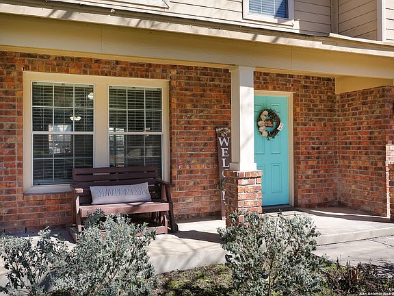 4th image of 9211 Mimosa Manor