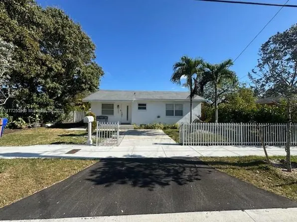 3005 SW 24th Ter, Miami, FL 33145