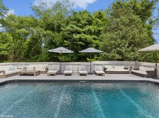 333 Newlight Ln, Water Mill, NY 11976