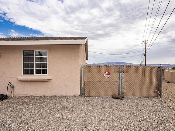4th image of 2734 Minnow Ln