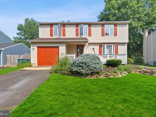 606 Prospect Ave, Morrisville, PA 19067