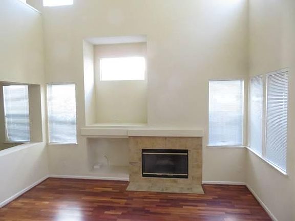 5th image of 79 Harbor View Dr