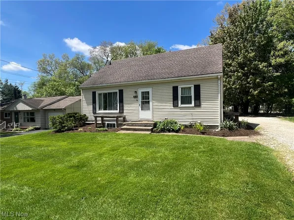 430 Middlebury Rd, Kent, OH 44240