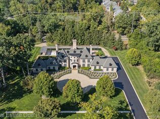 1343 Orchard Ridge Rd, Bloomfield Hills, MI 48304