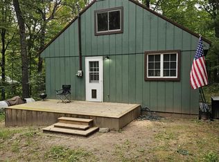 4082 Valley View Rd, Harrison, MI 48625