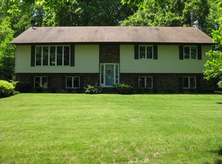 2274 E 300 North Rd, Mode, IL 62444