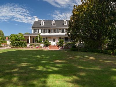 1830 Brookvale Rd, Hillsborough, CA, 94010