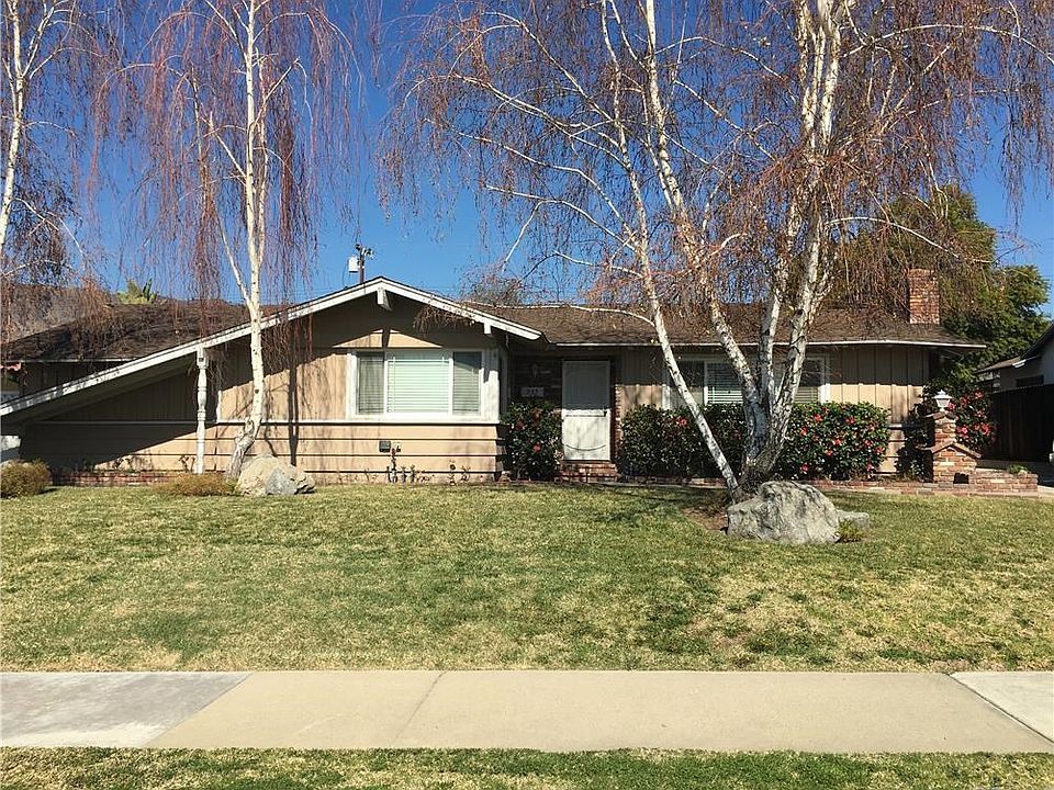 1st image of 935 E Meda Ave