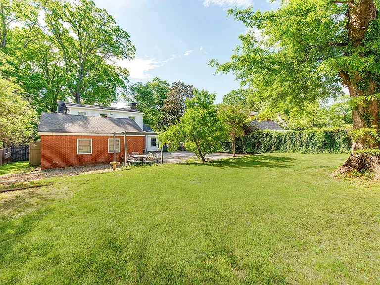 1208 Oakwood Ave — Photo 27