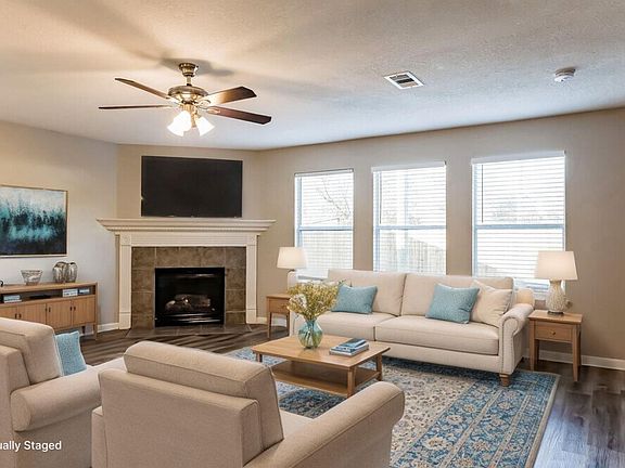 5th image of 20735 Fox Cliff Ln