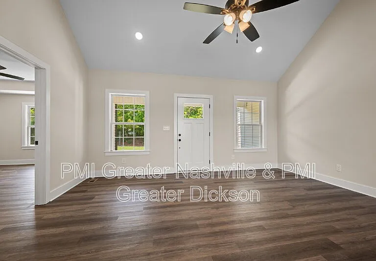 1014 Northside Dr — Photo 5