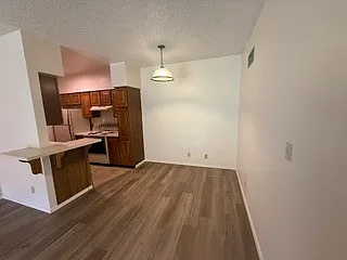 2 bed, 2.0 bath, $1,000 — Photo 4