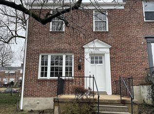 220 Medwick Garth E, Baltimore, MD 21228