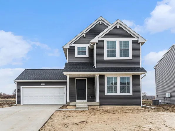 1002 Maple Ave, Jackson, MI 49203