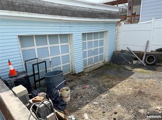106-108 N 6th St, Paterson, NJ 07522