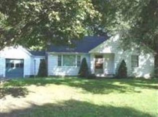 79 Elliot Rd, East Greenbush, NY 12061