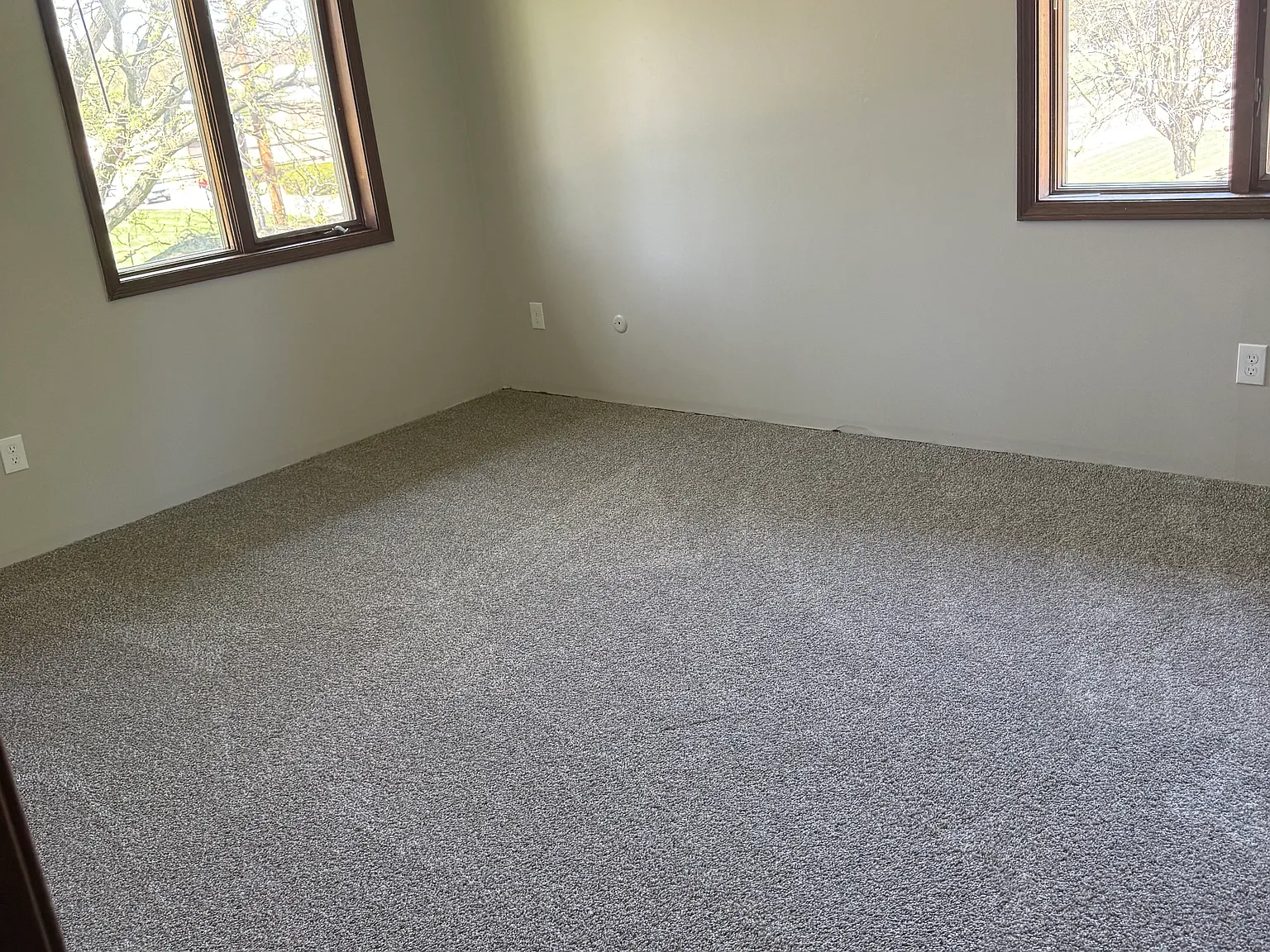 2 bed, 1150 sqft, $1,175 — Photo 1