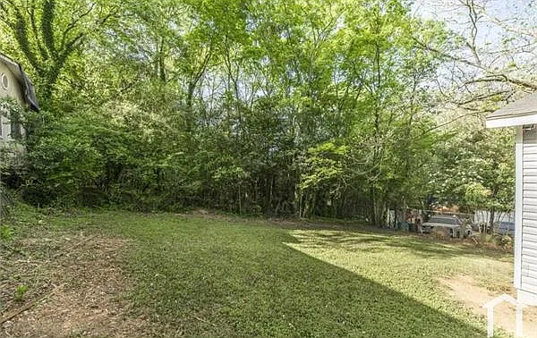 3998 Floyd Ave — Photo 2