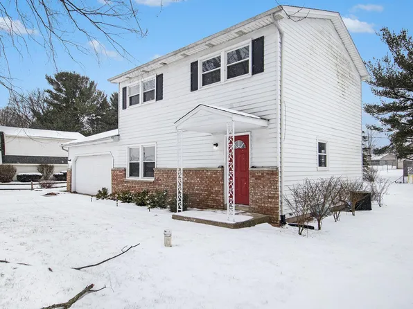 52043 Justine Dr, South Bend, IN 46628