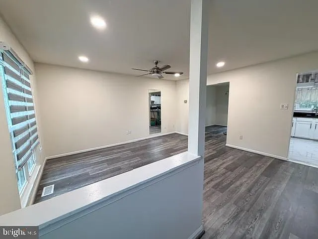 3 bed, 1560 sqft, $2,700 — Photo 4