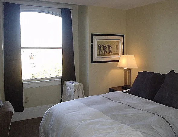 390 Commonwealth Ave — Photo 12