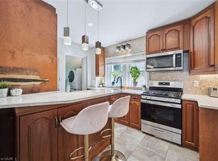 314 Paisley Rd, Guelph, ON N1H 2P9