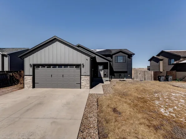 520 Bull Run Dr, Box Elder, SD 57719