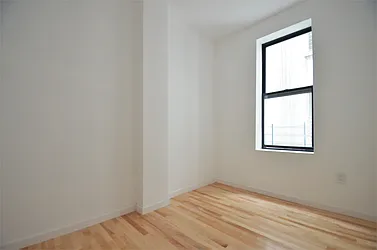 Rented by CITY SKYLINE REALTY INC