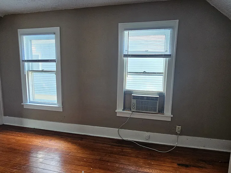 774 Garrison Ave — Photo 23