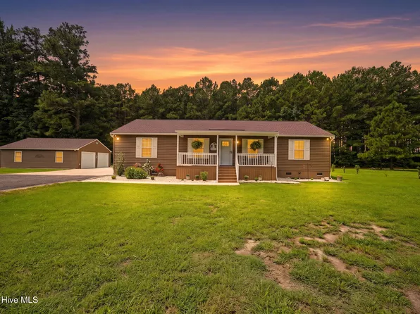 107 Spivey Road, Hobbsville, NC 27946