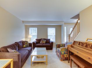 20 Warren Cmn, Cockeysville, MD 21030