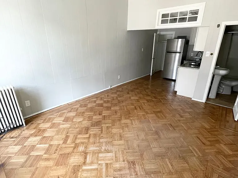 2927 N Calvert St — Photo 5