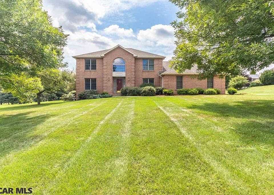 1st image of 2344 Corinna Ct