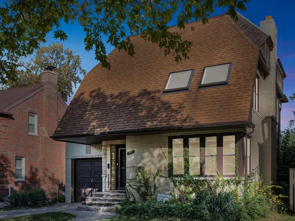 9339 S Bell Ave, Chicago, IL 60643
