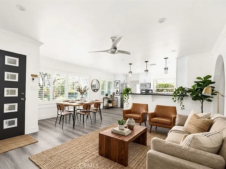 647 W Montecito Ave — Photo 3
