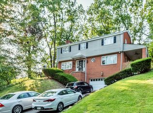 1470 Mohican Dr, Pittsburgh, PA
