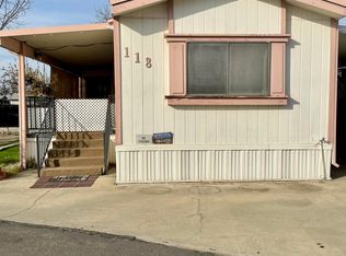 820 S Chinowth St SPACE 118, Visalia, CA