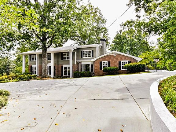 3rd image of 1578 Crestline Dr