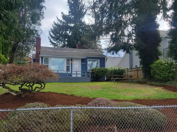 15450 22nd Avenue SW, Burton, WA 98166