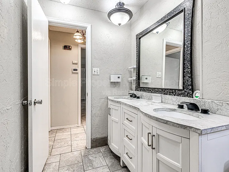 3305 Neighbors Ln — Photo 17