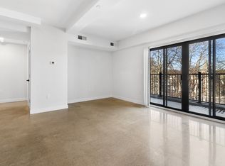 504 Glenbrook Rd #402, Stamford, CT 06906