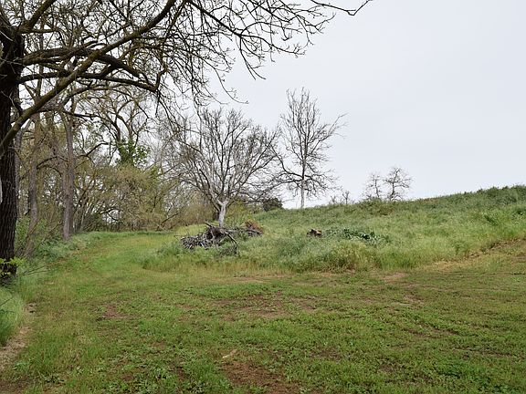 4th image of 10449 Cimarron Trl