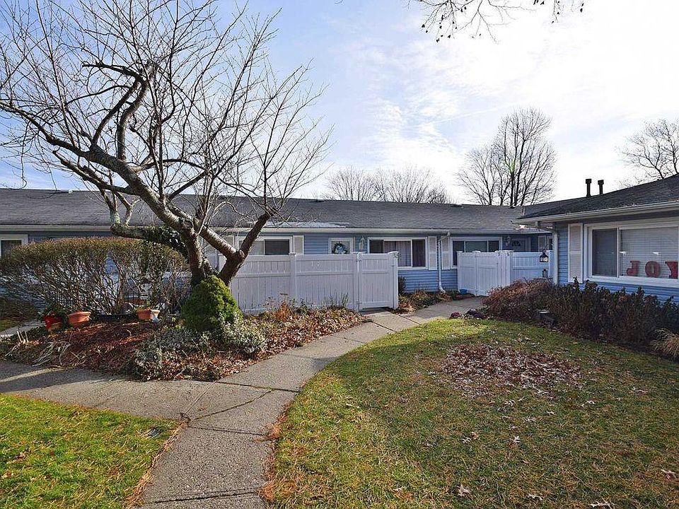 1st image of 53 Storm Dr