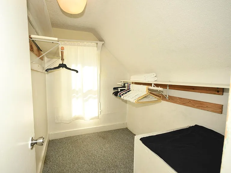 18 Bridge St #2 — Photo 15