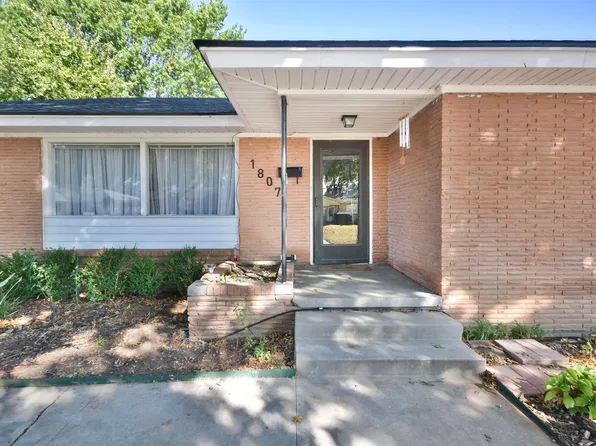 1807 W Chisholm Dr, Duncan, OK 73533