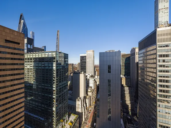 641 5th Avenue image 4 of 11