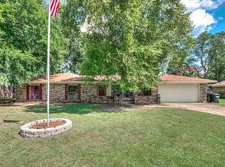 8030 Dogwood Trl, Haughton, LA 71037