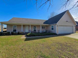 215 Cypress St, Marked Tree, AR 72365