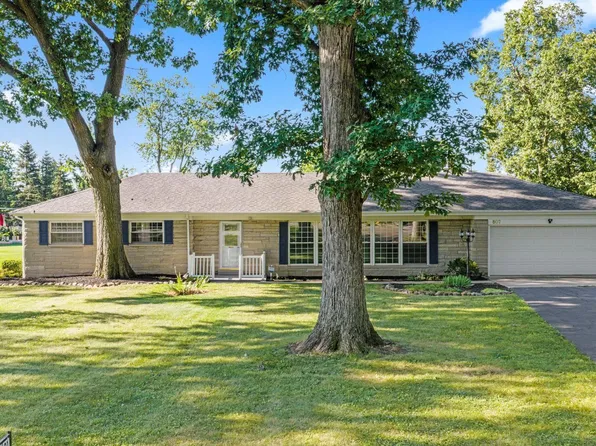 807 Ludwig Park Dr, Fort Wayne, IN 46825