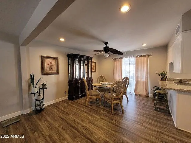 6701 N 42nd Dr — Photo 3